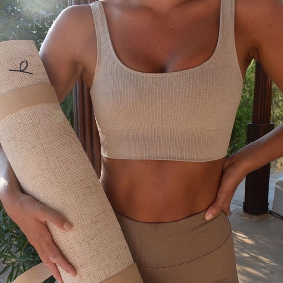 Aim’n Ribbed Set - Picture 3 of 13